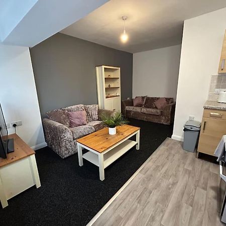 Two Bedroom Apartment Room 18 Stockton-on-Tees Εξωτερικό φωτογραφία